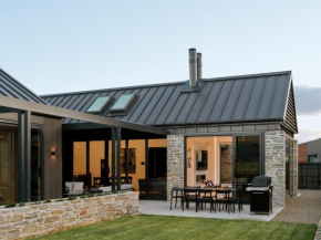 Stone Point - Family Friendly - Sleeps 8